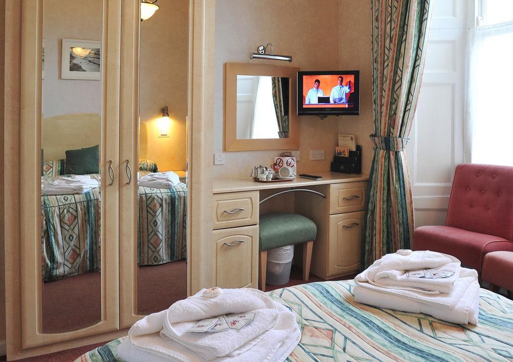 Fourcroft Hotel Tenby Extérieur photo
