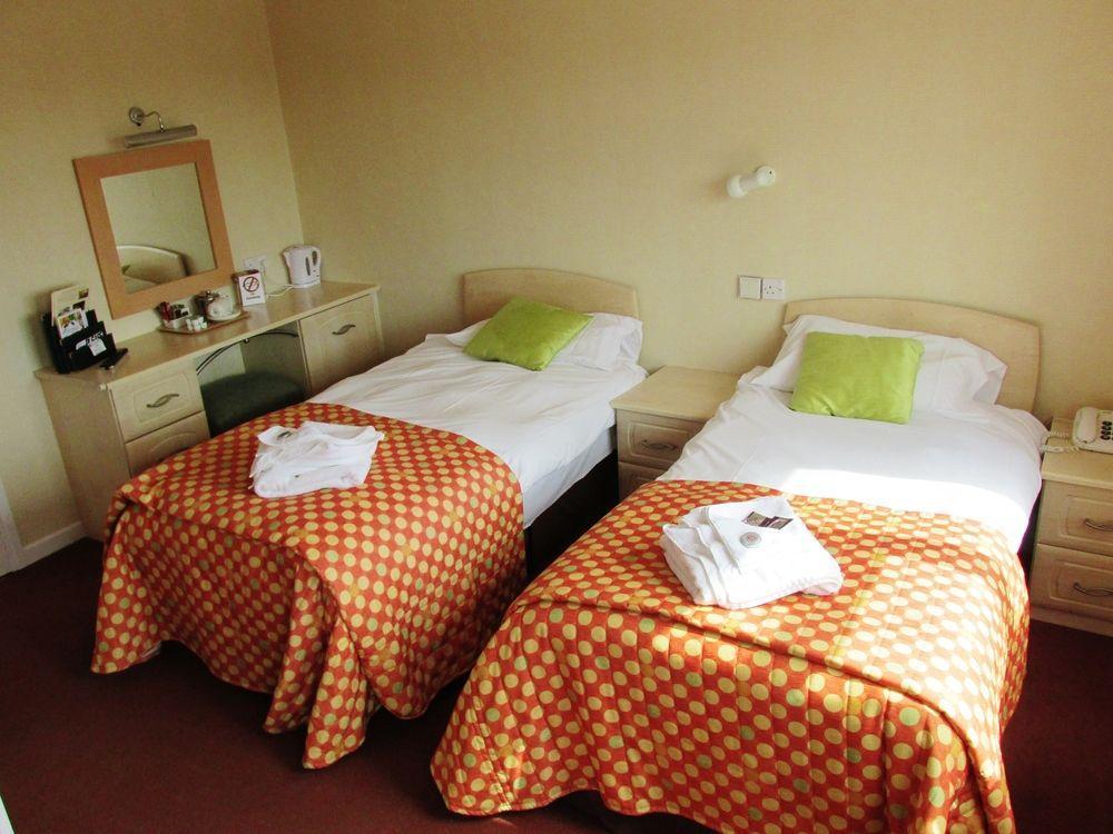 Fourcroft Hotel Tenby Extérieur photo